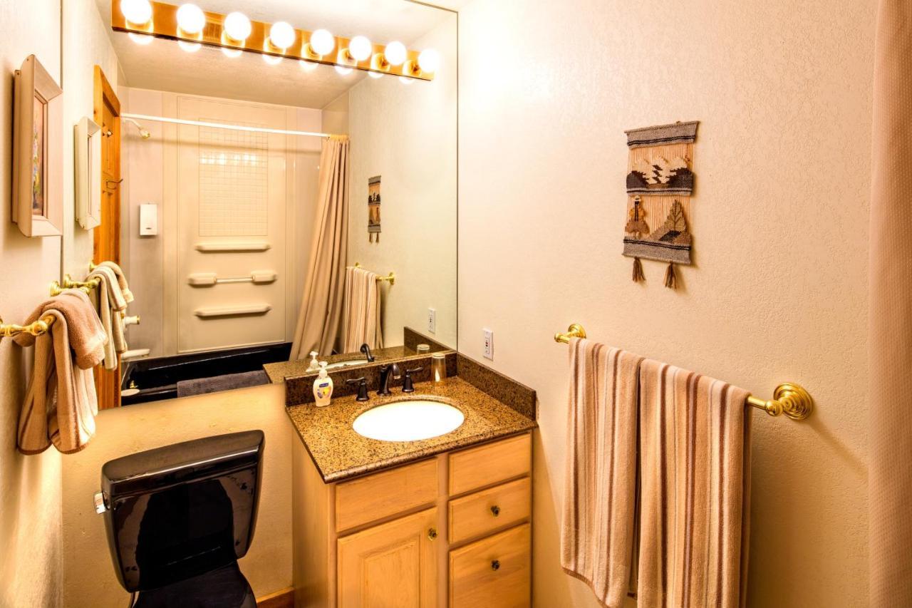 The Snow Queen Lodge Snowmass Village Camera foto